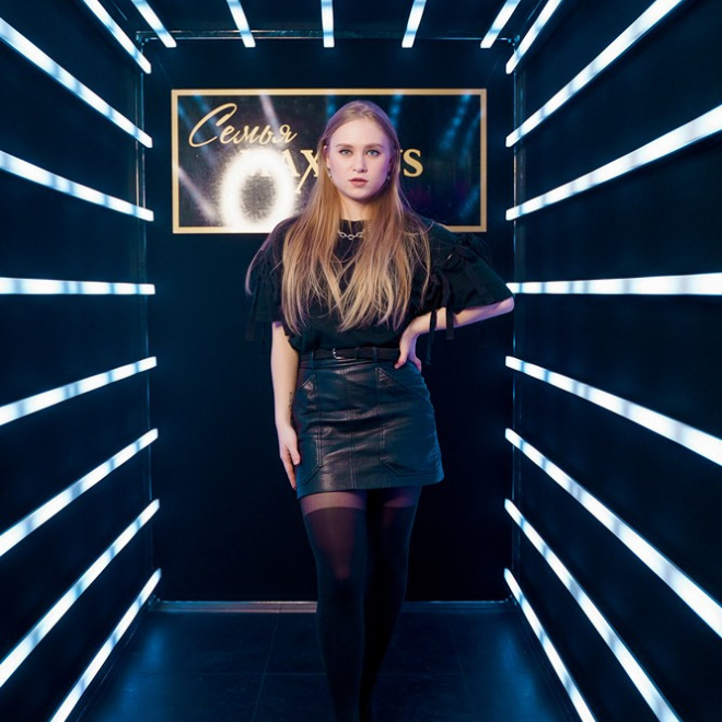 Неоновый тоннель