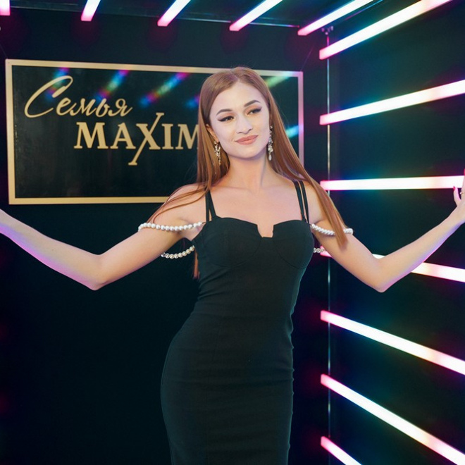 Неоновый тоннель